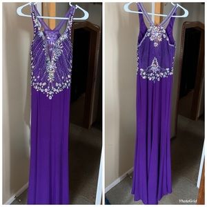 Beautiful prom dress, only worn once!